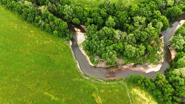 1898 E 332nd Road, Polk, MO 65727