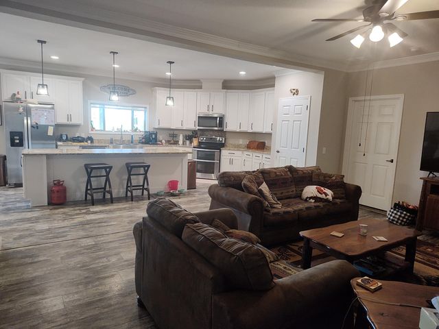 1898 E 332nd Road, Polk, MO 65727