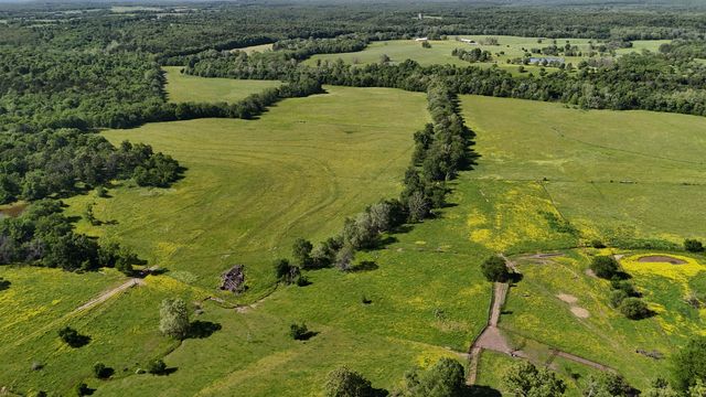 1898 E 332nd Road, Polk, MO 65727