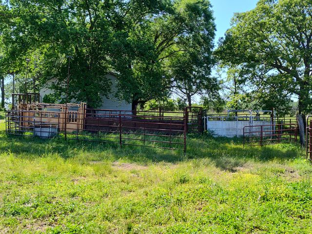 1898 E 332nd Road, Polk, MO 65727