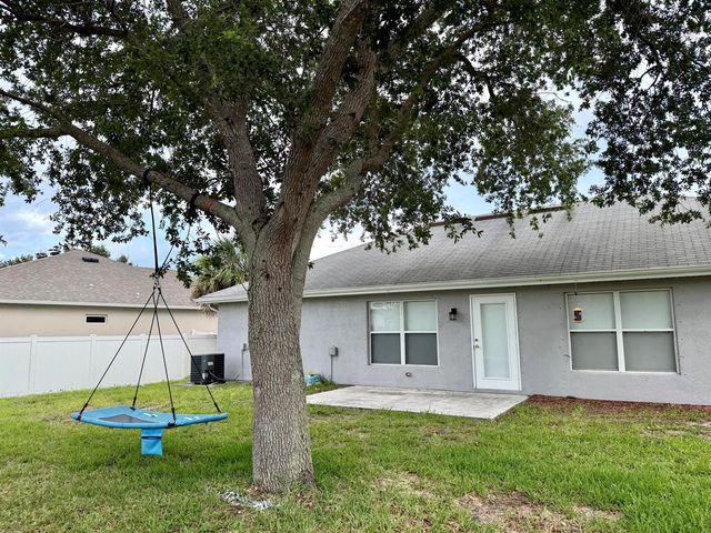 324 Seaside Terrace, Sebastian, FL 32958