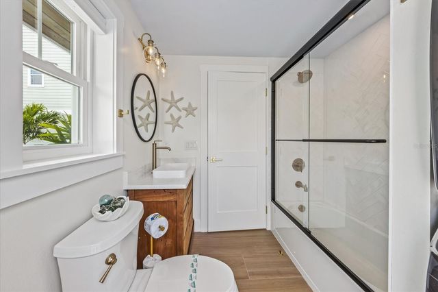 112 CEDAR AVENUE, Anna Maria, FL 34216