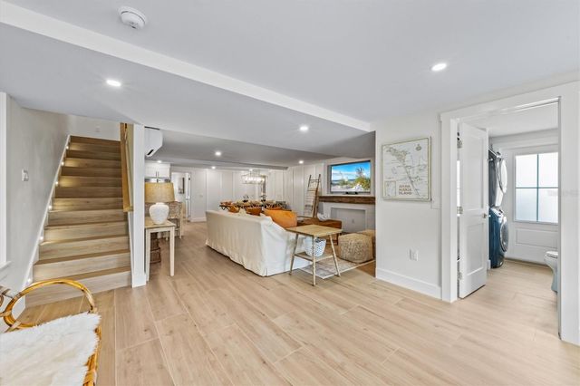 112 CEDAR AVENUE, Anna Maria, FL 34216