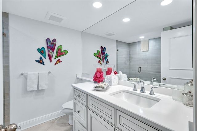 4041 Gulf Shore BLVD N 907, Naples, FL 34103