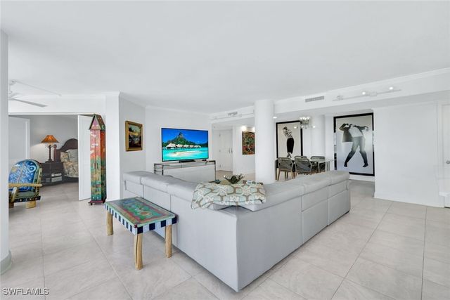 4041 Gulf Shore BLVD N 907, Naples, FL 34103