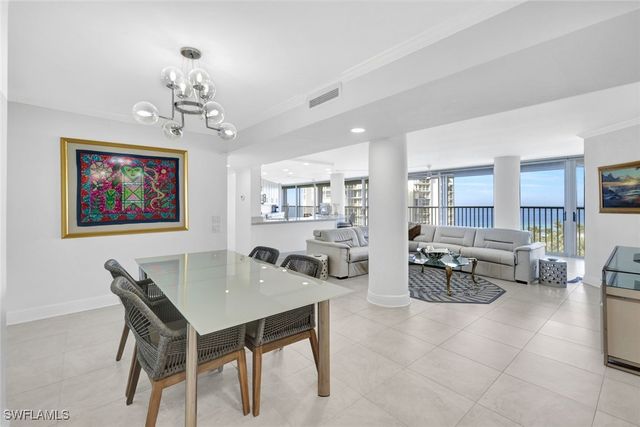 4041 Gulf Shore BLVD N 907, Naples, FL 34103