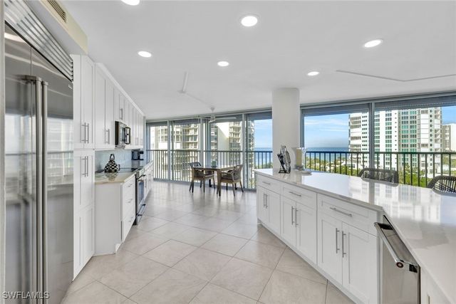 4041 Gulf Shore BLVD N 907, Naples, FL 34103