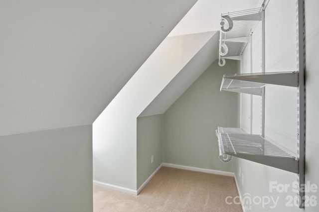 9213 Chastain Walk Drive, Charlotte, NC 28216