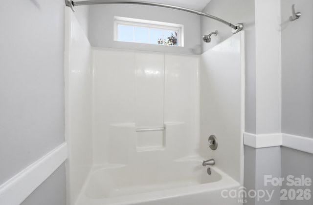 9213 Chastain Walk Drive, Charlotte, NC 28216