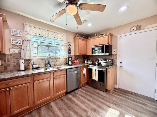 10966 SW 85 TERRACE, Ocala, FL 34481