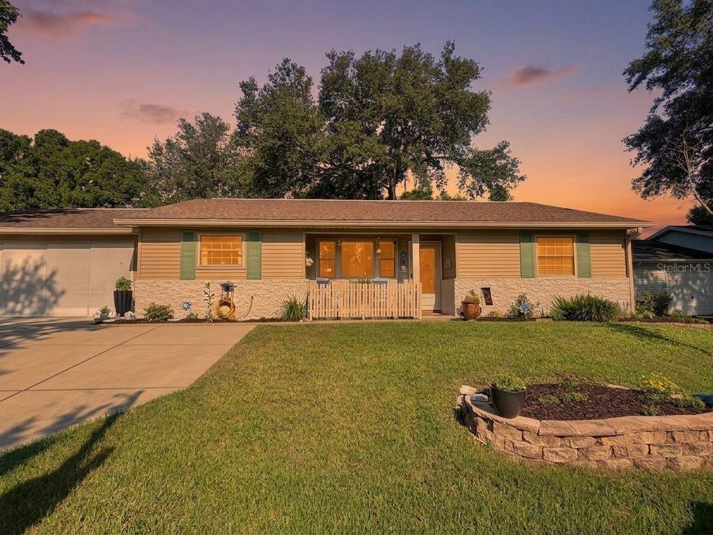 10966 SW 85 TERRACE, Ocala, FL 34481