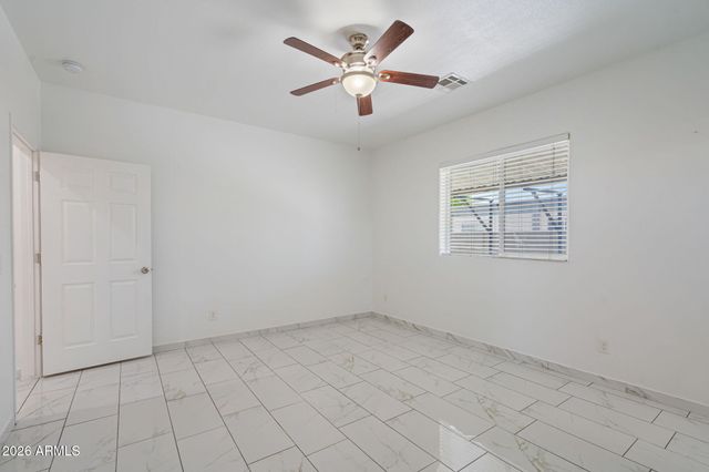 5802 S 42ND Avenue, Phoenix, AZ 85041