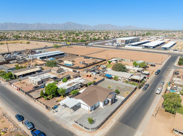 5802 S 42ND Avenue, Phoenix, AZ 85041