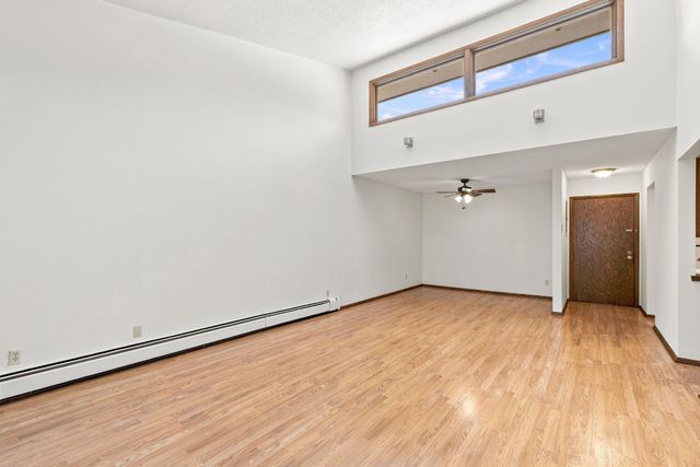 12600 Parkwood Drive 308, Burnsville, MN 55337