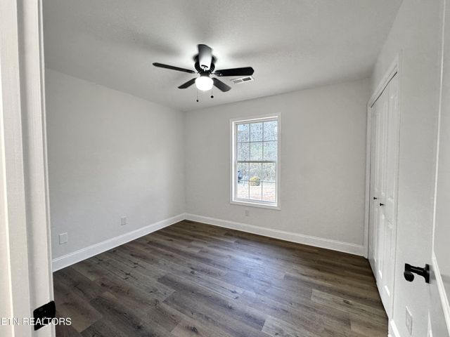 115 Spruce Lane, Kingston, TN 37763