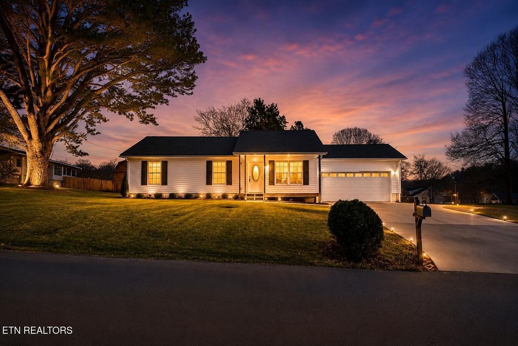 115 Spruce Lane, Kingston, TN 37763