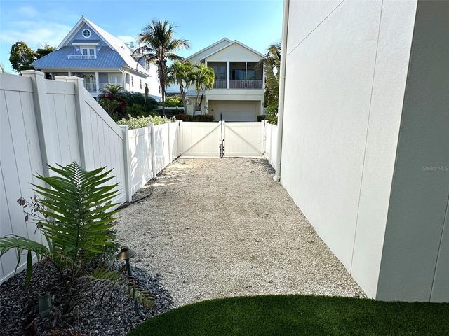 416 ALAMANDA ROAD, Anna Maria, FL 34216