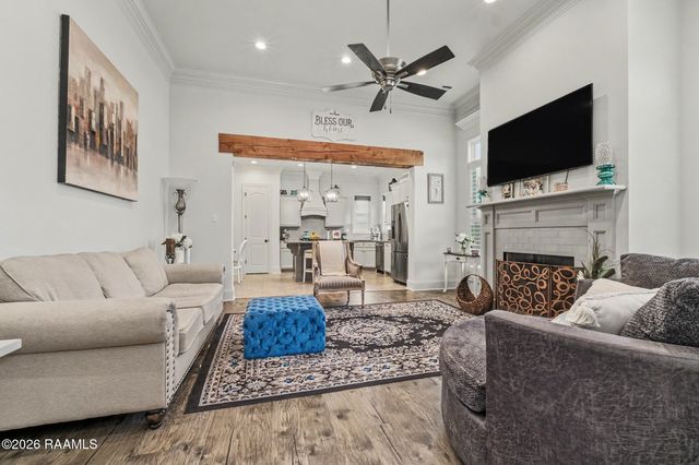 129 Beauchamp Lane, Lafayette, LA 70506