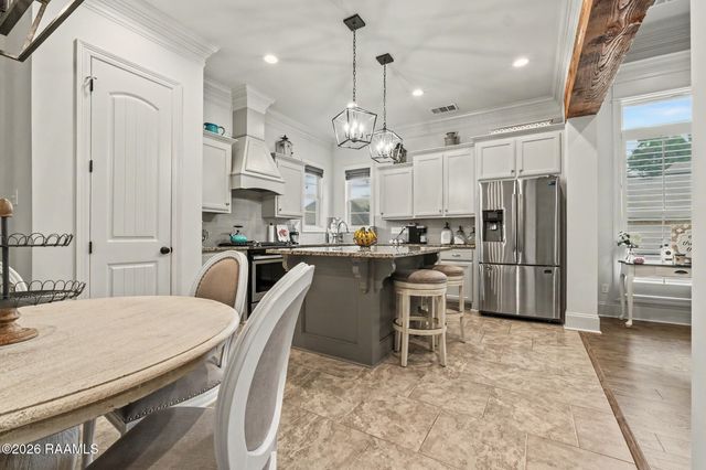 129 Beauchamp Lane, Lafayette, LA 70506
