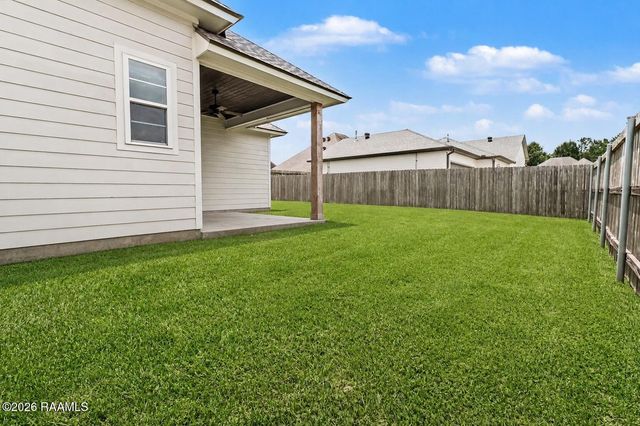129 Beauchamp Lane, Lafayette, LA 70506