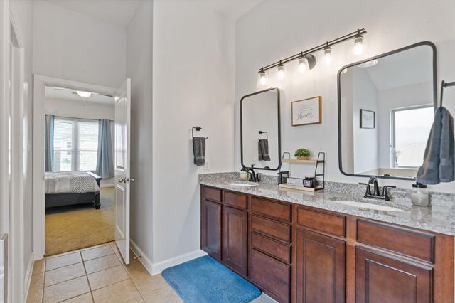 8222 Groveland Hills Drive, Cypress, TX 77433