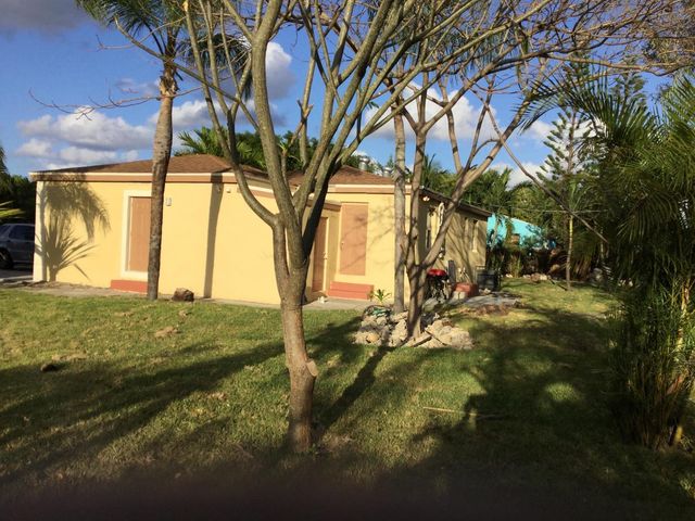 130 NW 5th Avenue, Boynton Beach, FL 33435