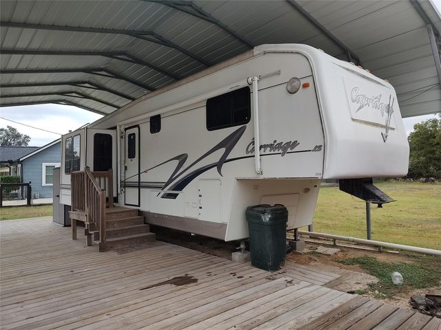 414 Avenue E, Highlands, TX 77562