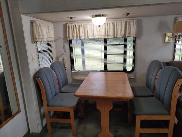 414 Avenue E, Highlands, TX 77562