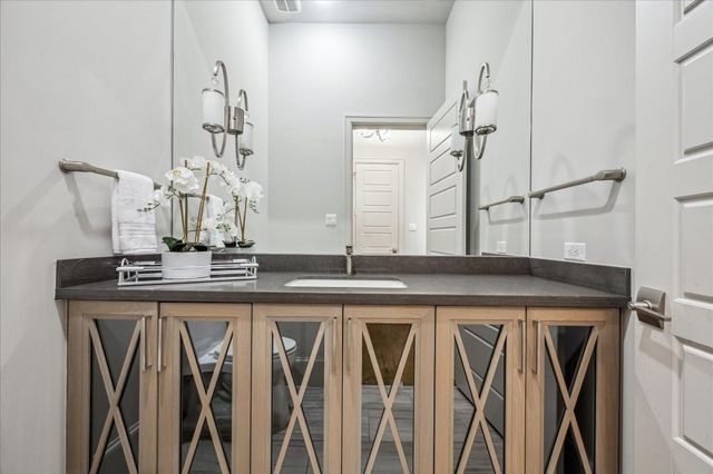 4615 Verone Street, Bellaire, TX 77401