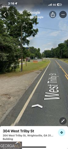 304 W Trilby Street, Wrightsville, GA 31096