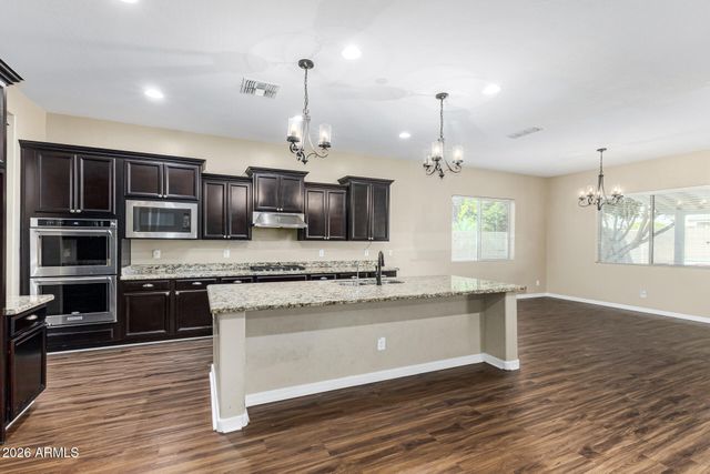 18136 W DEVONSHIRE Avenue, Goodyear, AZ 85395