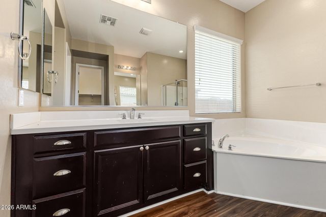 18136 W DEVONSHIRE Avenue, Goodyear, AZ 85395