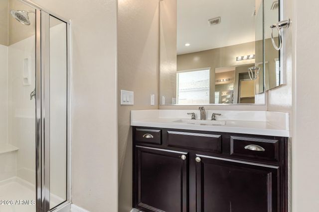 18136 W DEVONSHIRE Avenue, Goodyear, AZ 85395