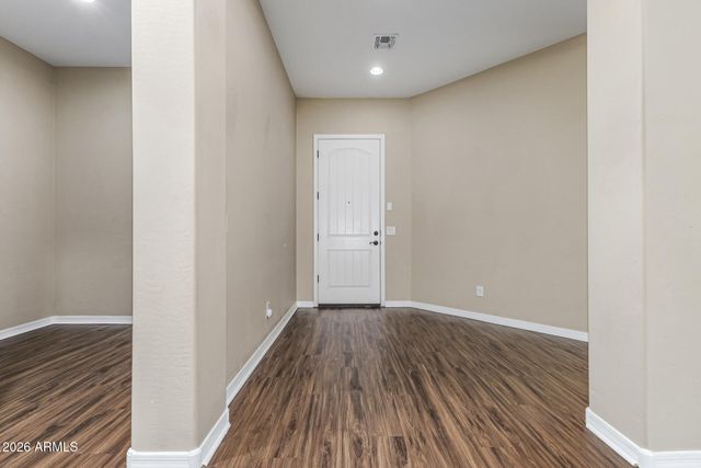 18136 W DEVONSHIRE Avenue, Goodyear, AZ 85395