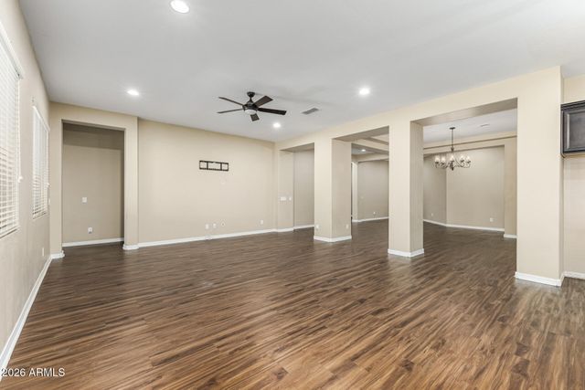 18136 W DEVONSHIRE Avenue, Goodyear, AZ 85395