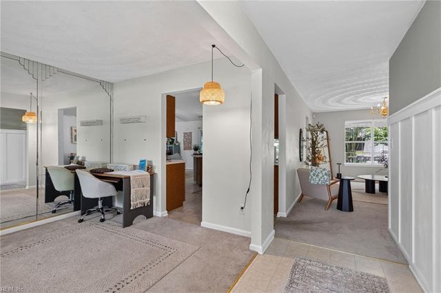 302 Carriage CT, Suffolk, VA 23434