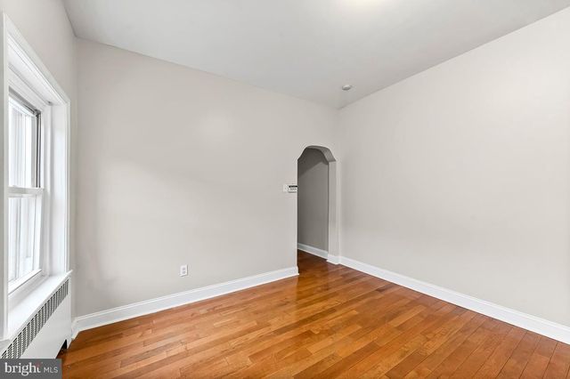 2004 W 9TH ST, Wilmington, DE 19805