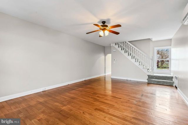 2004 W 9TH ST, Wilmington, DE 19805