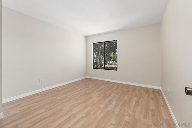 8444 New Salem St 14, San Diego, CA 92126