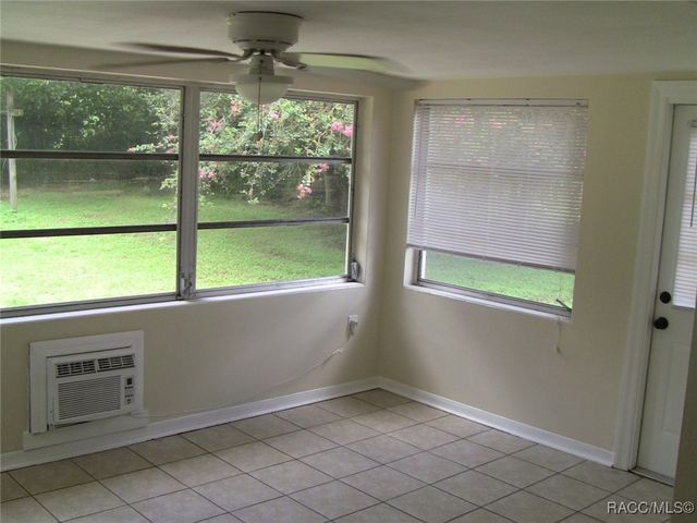 2 Esskay Street, Beverly Hills, FL 34465