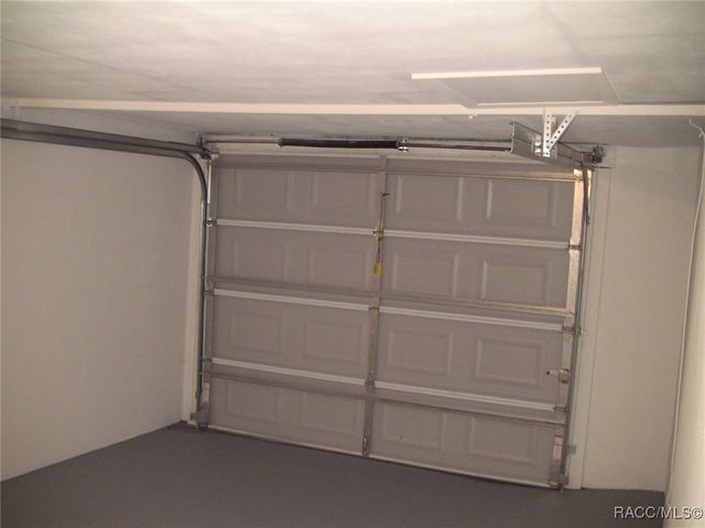 2 Esskay Street, Beverly Hills, FL 34465