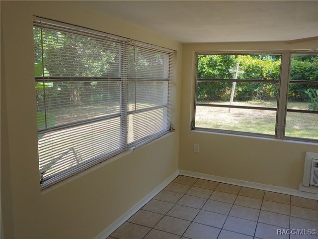 2 Esskay Street, Beverly Hills, FL 34465