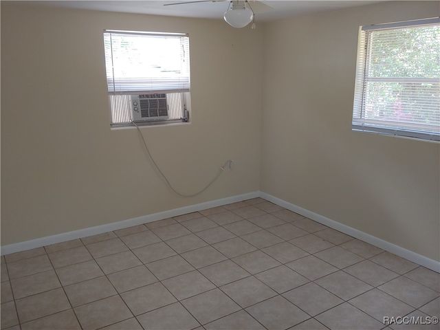 2 Esskay Street, Beverly Hills, FL 34465