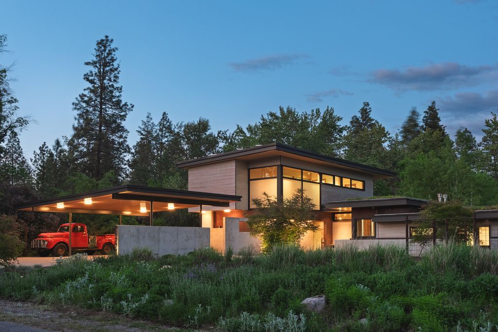 2606 Sycamore Street, Missoula, MT 59802