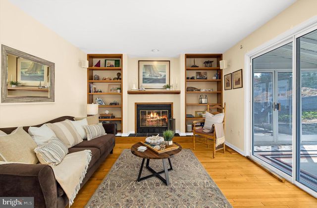 1105 BOUCHER AVE, Annapolis, MD 21403