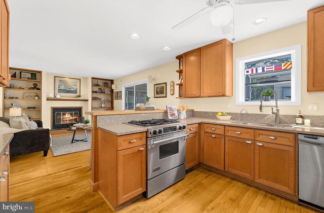 1105 BOUCHER AVE, Annapolis, MD 21403