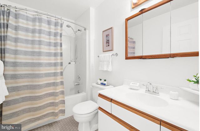 1105 BOUCHER AVE, Annapolis, MD 21403