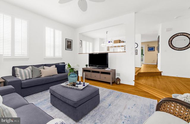 1105 BOUCHER AVE, Annapolis, MD 21403