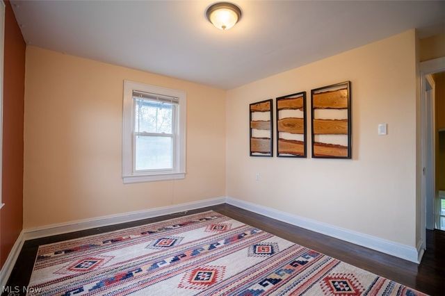 3390 Charles Street, Cuyahoga Falls, OH 44221