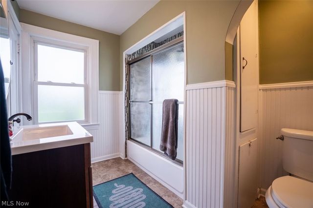 3390 Charles Street, Cuyahoga Falls, OH 44221